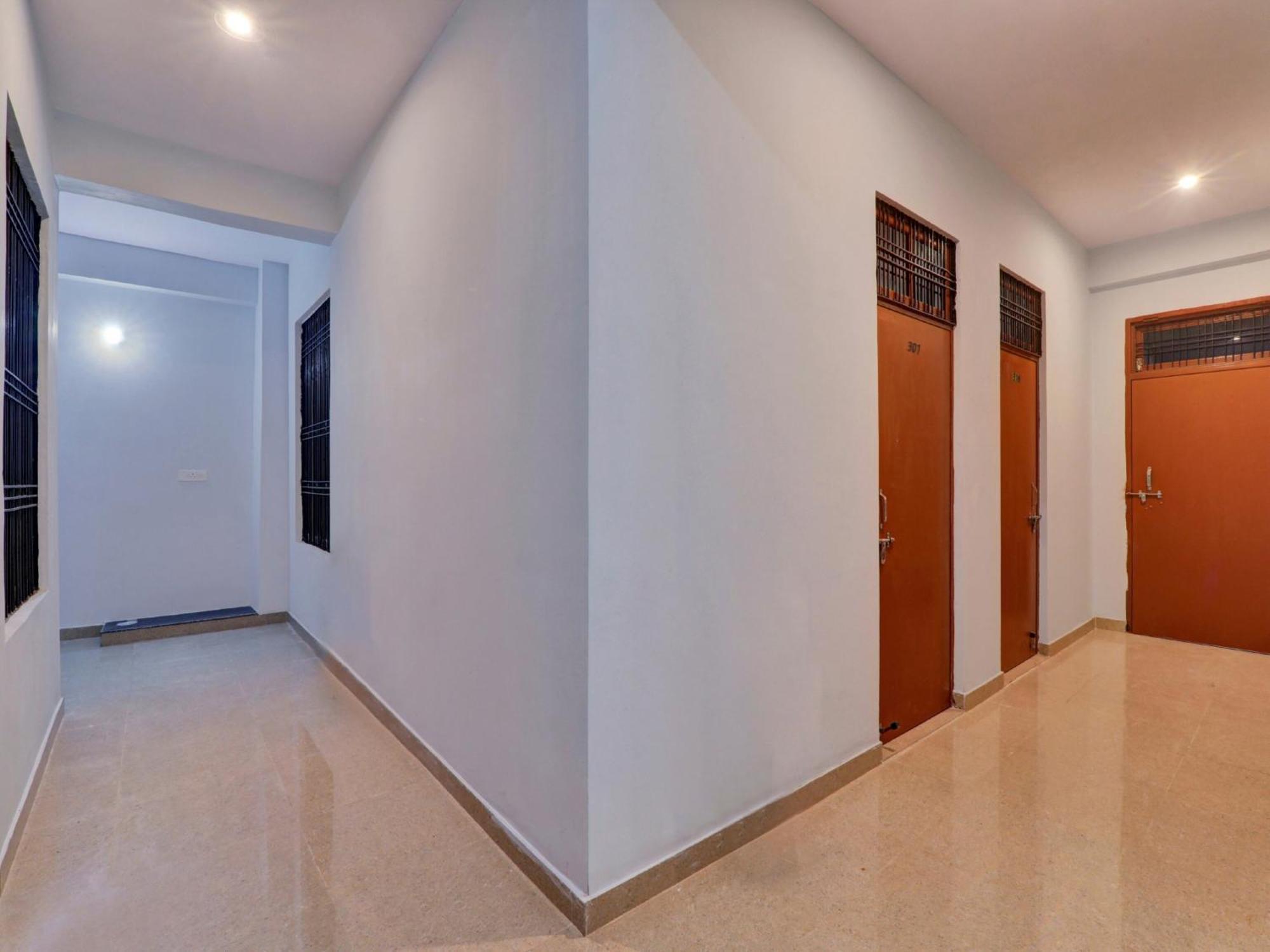 Bhauli Hotel O Aradhya Galaxy מראה חיצוני תמונה